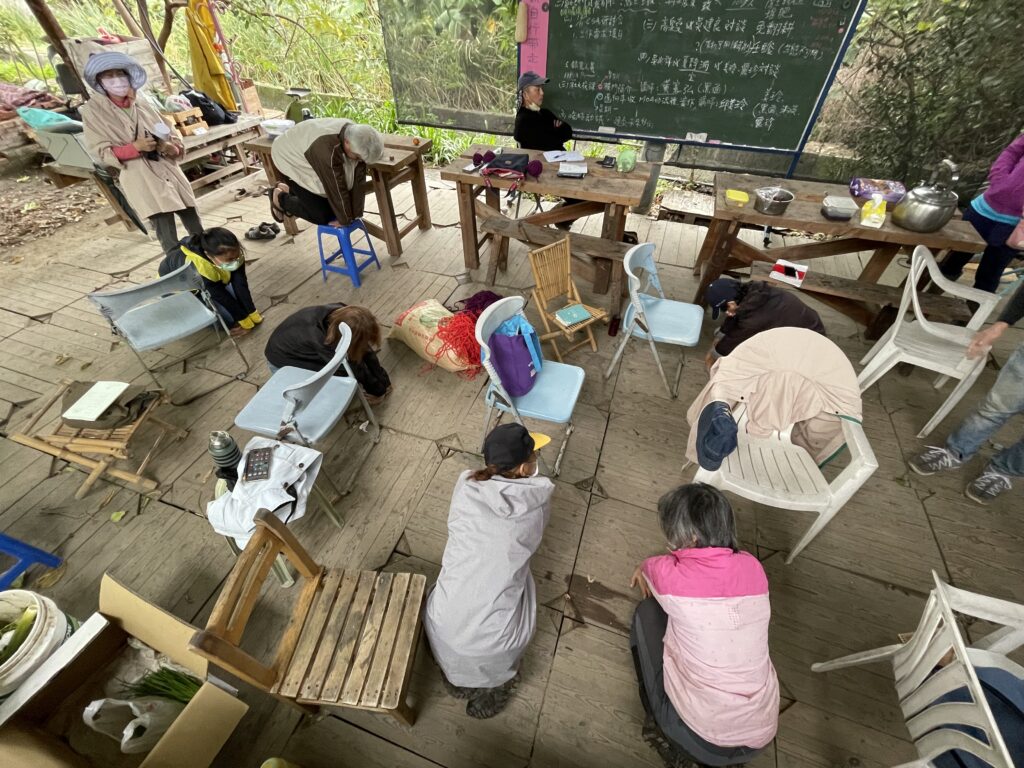 從農民直銷站到平台合作主義